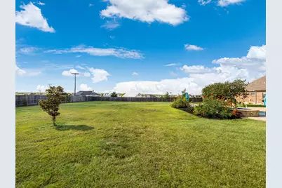 155 Comanche Circle, Hutto, TX 78634 - Photo 33