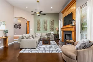 155 Comanche Cir, Hutto, TX 78634 - Photo 9