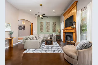 155 Comanche Circle, Hutto, TX 78634 - Photo 9