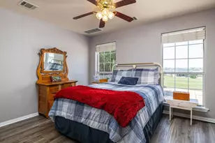 155 Comanche Cir, Hutto, TX 78634 - Photo 27