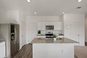 114 Pronghorn St, Hutto, TX 78634 - Photo 9