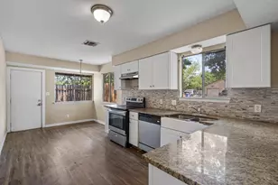 900 Fieldwood Dr, Austin, TX 78758 - Photo 29
