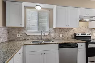 900 Fieldwood Dr, Austin, TX 78758 - Photo 9