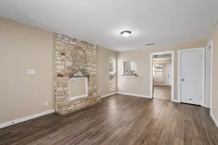 900 Fieldwood Dr, Austin, TX 78758 - Photo 5