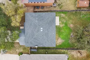 7529 Running Water Dr, Austin, TX 78744 - Photo 33