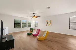 6317 Baythorne Dr, Austin, TX 78747 - Photo 19