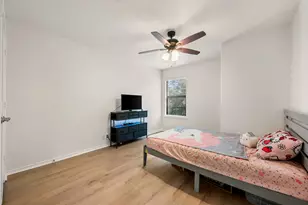 6317 Baythorne Dr, Austin, TX 78747 - Photo 27