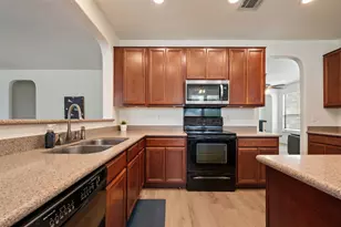 6317 Baythorne Dr, Austin, TX 78747 - Photo 15