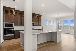 112 Gibbs Dr, Liberty Hill, TX 78642 - Photo 7