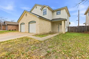 2622 Gwendolyn Ln, Austin, TX 78748 - Photo 1