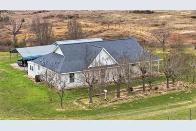 369 Young School House Road, Smithville, TX 78957 - Photo 3