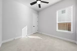 125 William Hersee Dr, Bastrop, TX 78602 - Photo 13