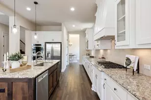 16313 Leopold Trail, Austin, TX 78738 - Photo 11
