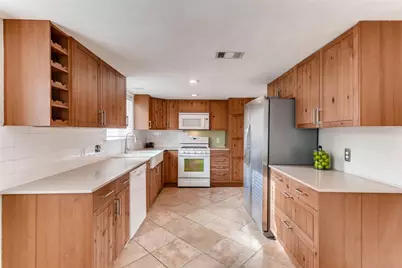 8901 Jesse James Drive, Austin, TX 78748 - Photo 9