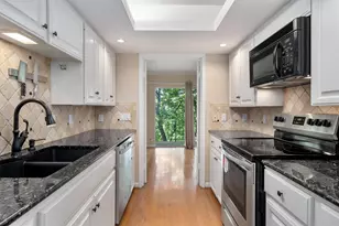 2704 San Pedro St, Austin, TX 78705 - Photo 19