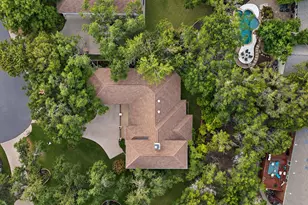 105 Ajuga Ct, Lakeway, TX 78734 - Photo 3