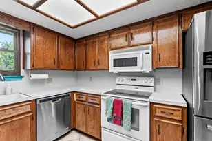 1011 Ramble Creek Dr, Pflugerville, TX 78660 - Photo 15