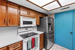 1011 Ramble Creek Dr, Pflugerville, TX 78660 - Photo 17