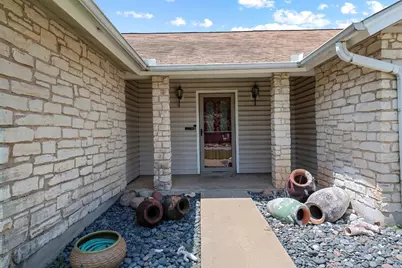 1011 Ramble Creek Drive, Pflugerville, TX 78660 - Photo 5