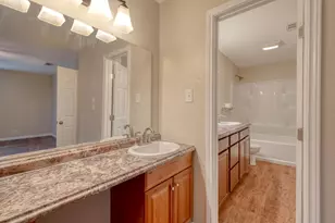 2700 Catalina Dr, Austin, TX 78741 - Photo 13