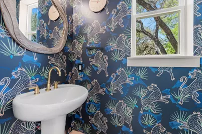 1405 Matthews Lane, Austin, TX 78745 - Photo 31