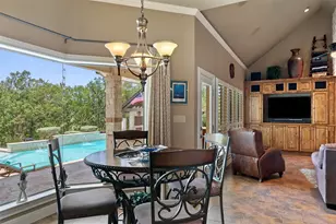 208 Hacienda Pl, Dripping Springs, TX 78620 - Photo 11