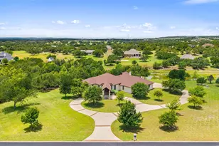 208 Hacienda Pl, Dripping Springs, TX 78620 - Photo 1