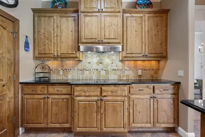208 Hacienda Place, Dripping Springs, TX 78620 - Photo 21