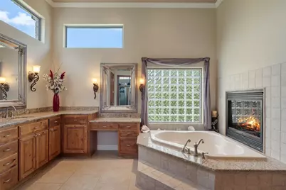 208 Hacienda Place, Dripping Springs, TX 78620 - Photo 23