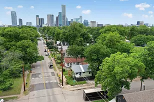 1912 Holly St, Austin, TX 78702 - Photo 3