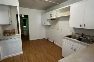 1912 Holly St, Austin, TX 78702 - Photo 5