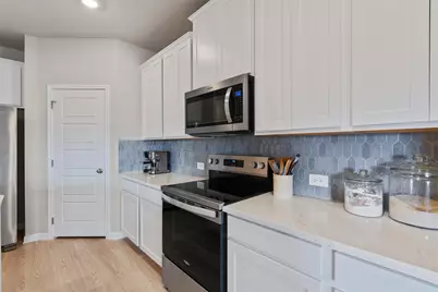 3059 Pike Drive, New Braunfels, TX 78132 - Photo 9