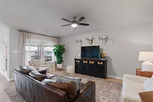 3059 Pike Dr, New Braunfels, TX 78132 - Photo 3