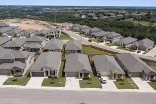 3059 Pike Dr, New Braunfels, TX 78132 - Photo 5
