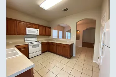 207 Brown Street, Hutto, TX 78634 - Photo 11