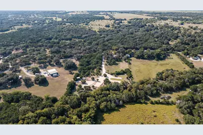 1040 County Road 323A, Liberty Hill, TX 78642 - Photo 5