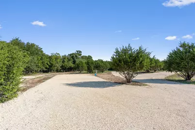 1040 County Road 323A, Liberty Hill, TX 78642 - Photo 13