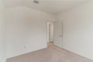 233 Trailside Ln, Bastrop, TX 78602 - Photo 17