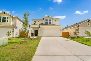 233 Trailside Ln, Bastrop, TX 78602 - Photo 1