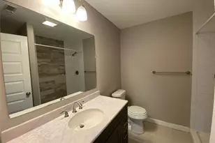 6402 Auburn Dr, Austin, TX 78723 - Photo 9