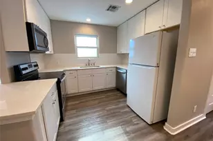 6402 Auburn Dr, Austin, TX 78723 - Photo 3