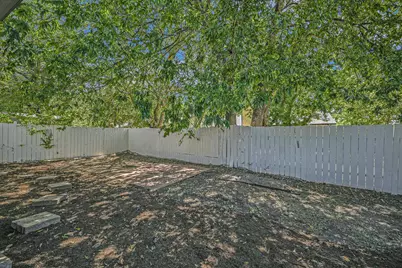 4811 Spring Meadow Cove, Austin, TX 78744 - Photo 19