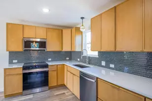 303 Cedarhill Dr, Granite Shoals, TX 78654 - Photo 7