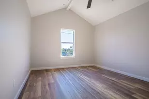 303 Cedarhill Dr, Granite Shoals, TX 78654 - Photo 15