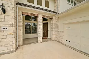 5704 Monrovia Ln, Pflugerville, TX 78660 - Photo 3
