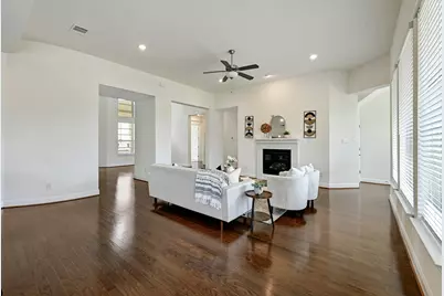 5704 Monrovia Lane, Pflugerville, TX 78660 - Photo 7