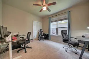 8724 White Ibis Dr, Austin, TX 78729 - Photo 15