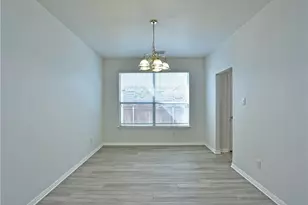 1817 Chasewood Dr, Austin, TX 78727 - Photo 9