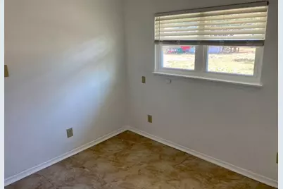 403 Kruse Loop, Lakehills, TX 78063 - Photo 33
