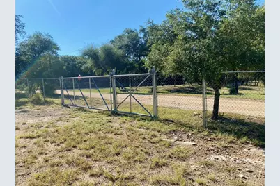 403 Kruse Loop, Lakehills, TX 78063 - Photo 17